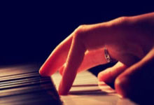 解放者杯深圳燕子山竞技乐团夺冠